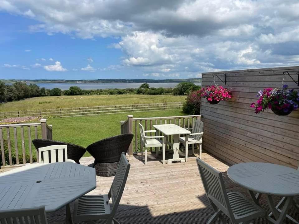 Keanes Of Curraheen, Bar, Restaurant & Accommodation Tralee Exterior foto